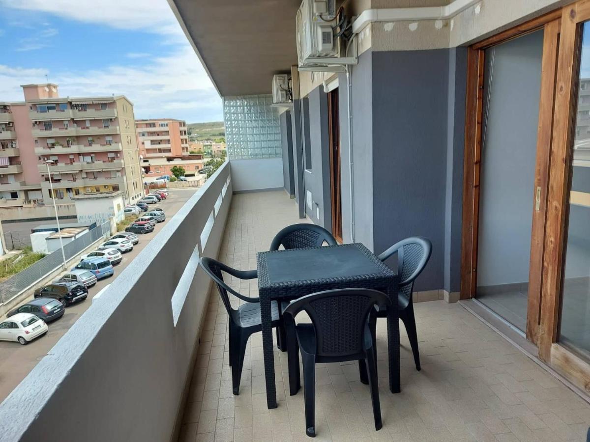 Shardana Apartment Quartu Sant'Elena Exterior photo